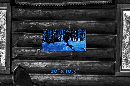 A Frozen Hunt - Wood Print